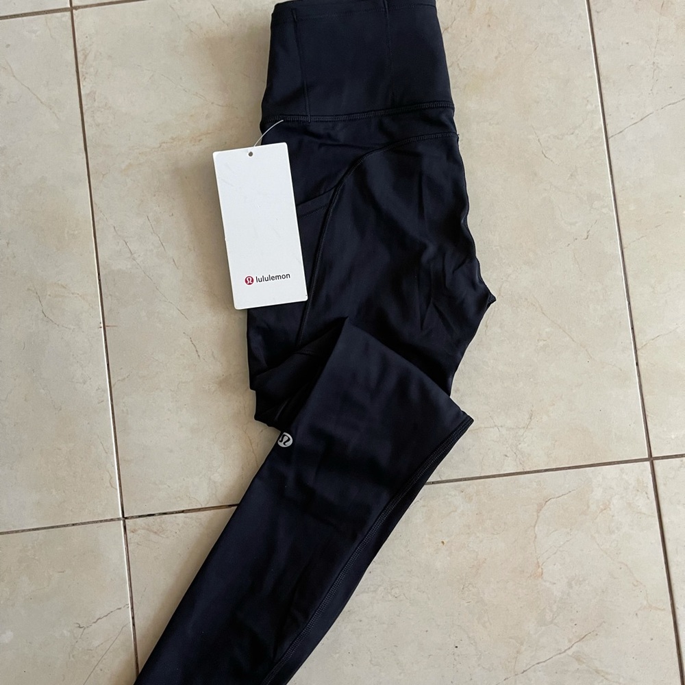 Lululemon black leggings